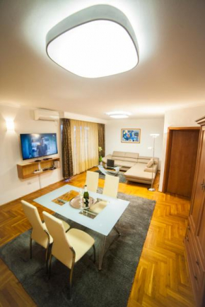 Отель Business Class Penthouse   Клуй-Напока